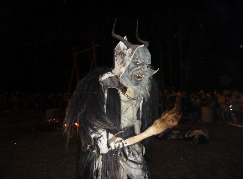 010krampuslauf12.JPG