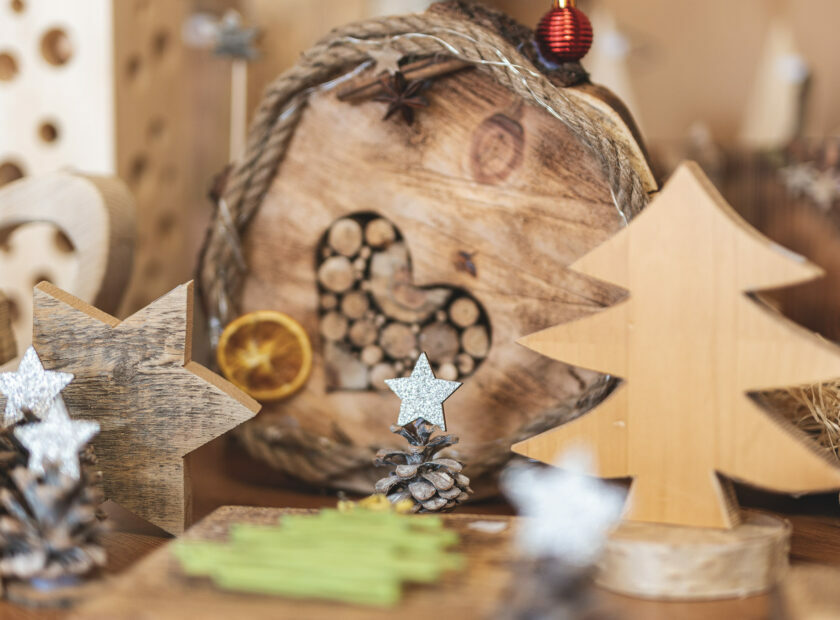 Adventbasar - Holzdekoration